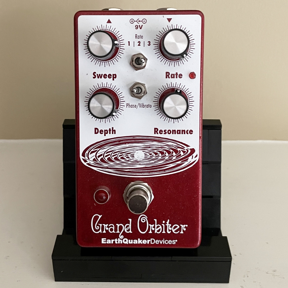 EarthQuaker Devices Grand Orbiter V3 Phaser | Guitar Nine